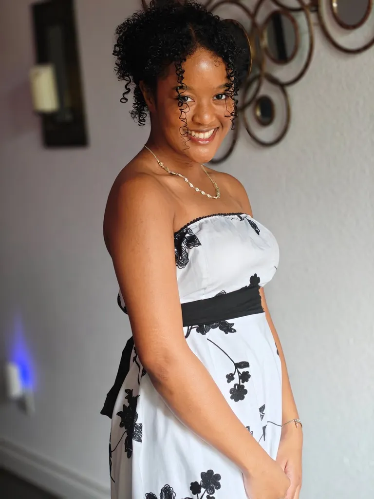 EEAE1054 381C 47E5 B9A1 73FF9C1EDAF2 1 105 c